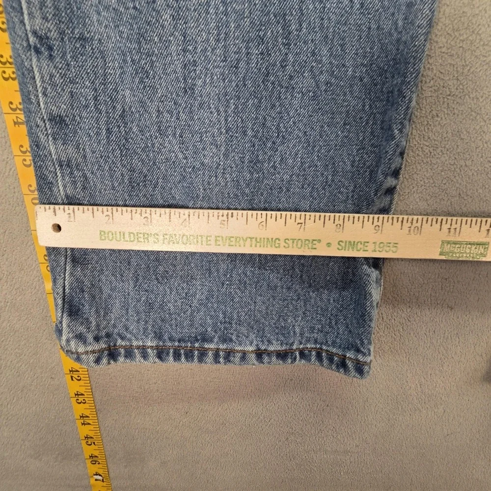 Levis please seam