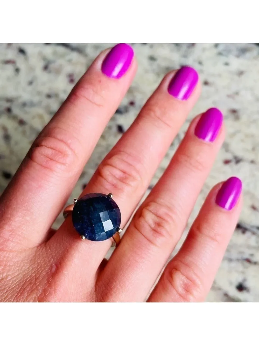 N/A faceted blue