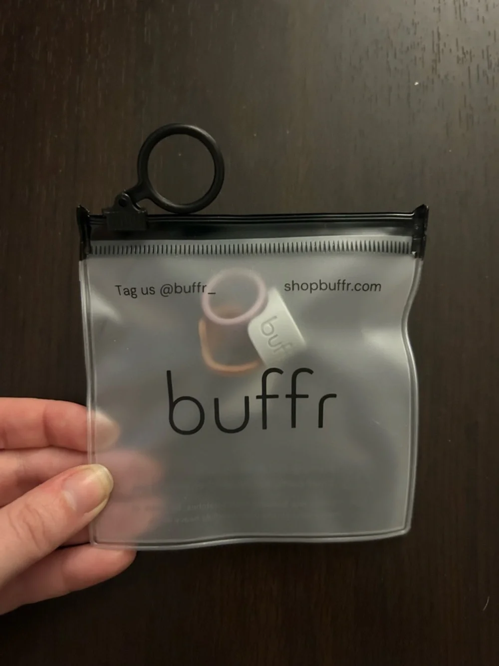 Buff simple clear zip
