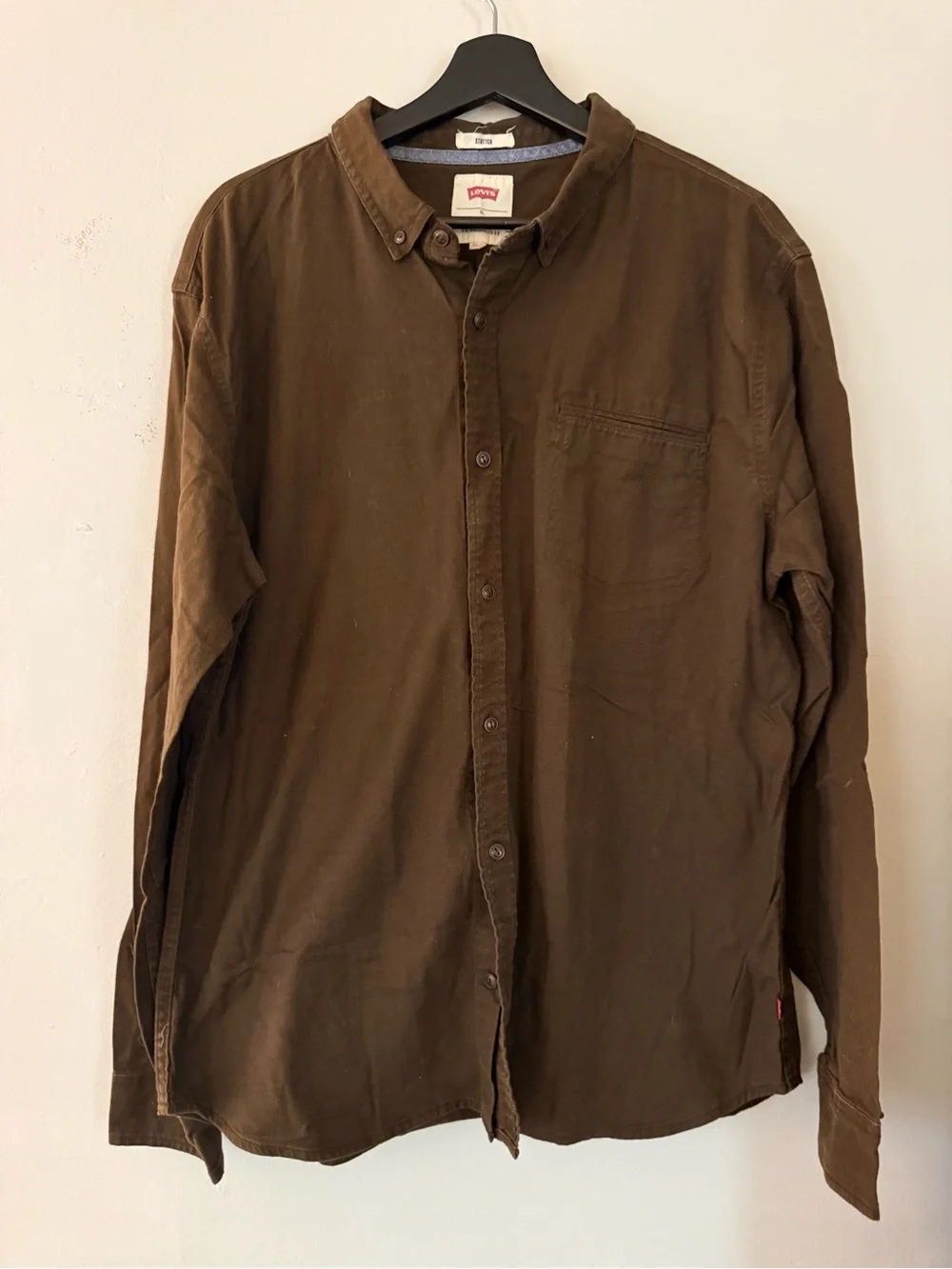 Levi's Dark Brown Men's Button-Down Casual Shirt