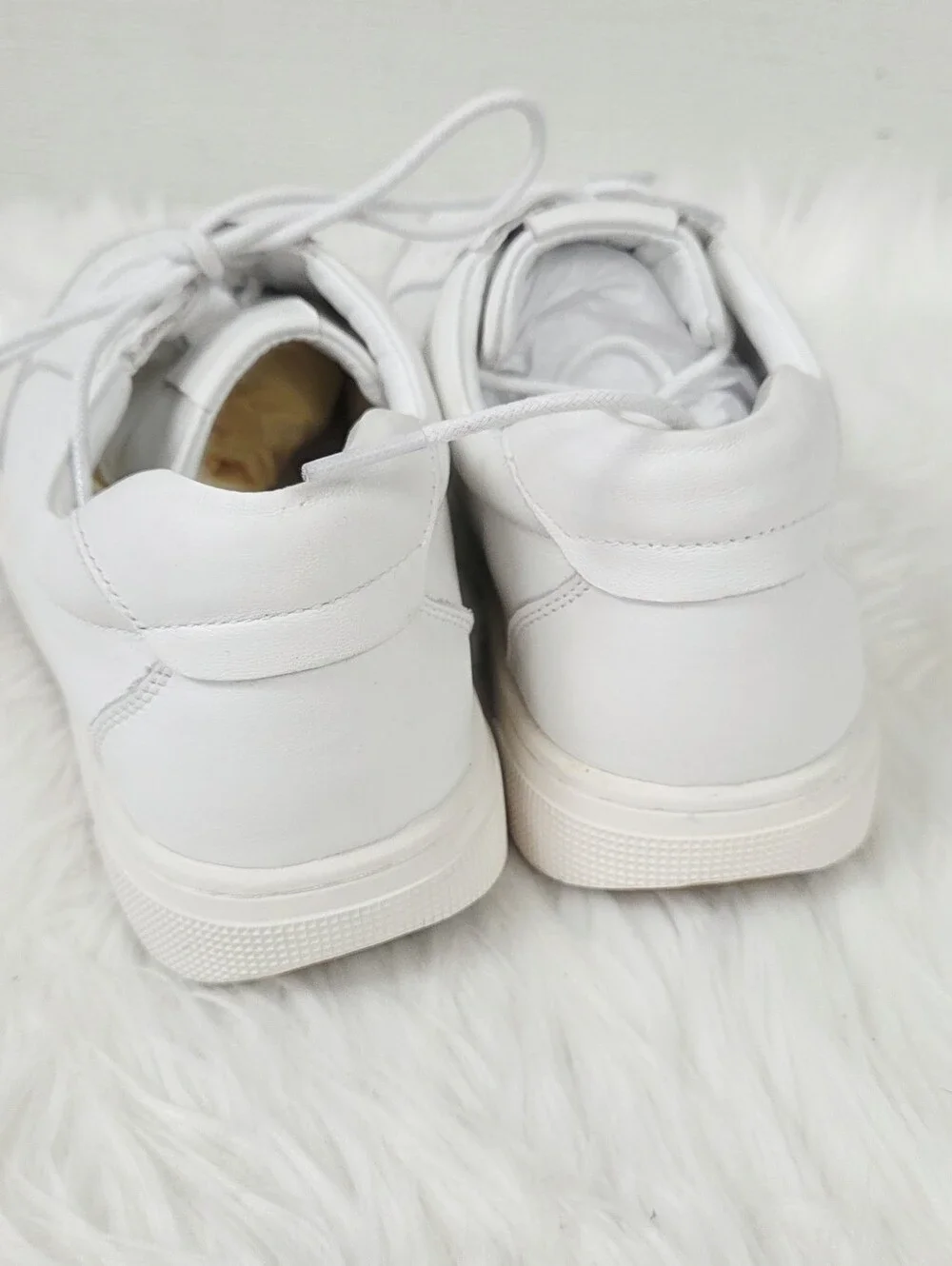 N/A clean white