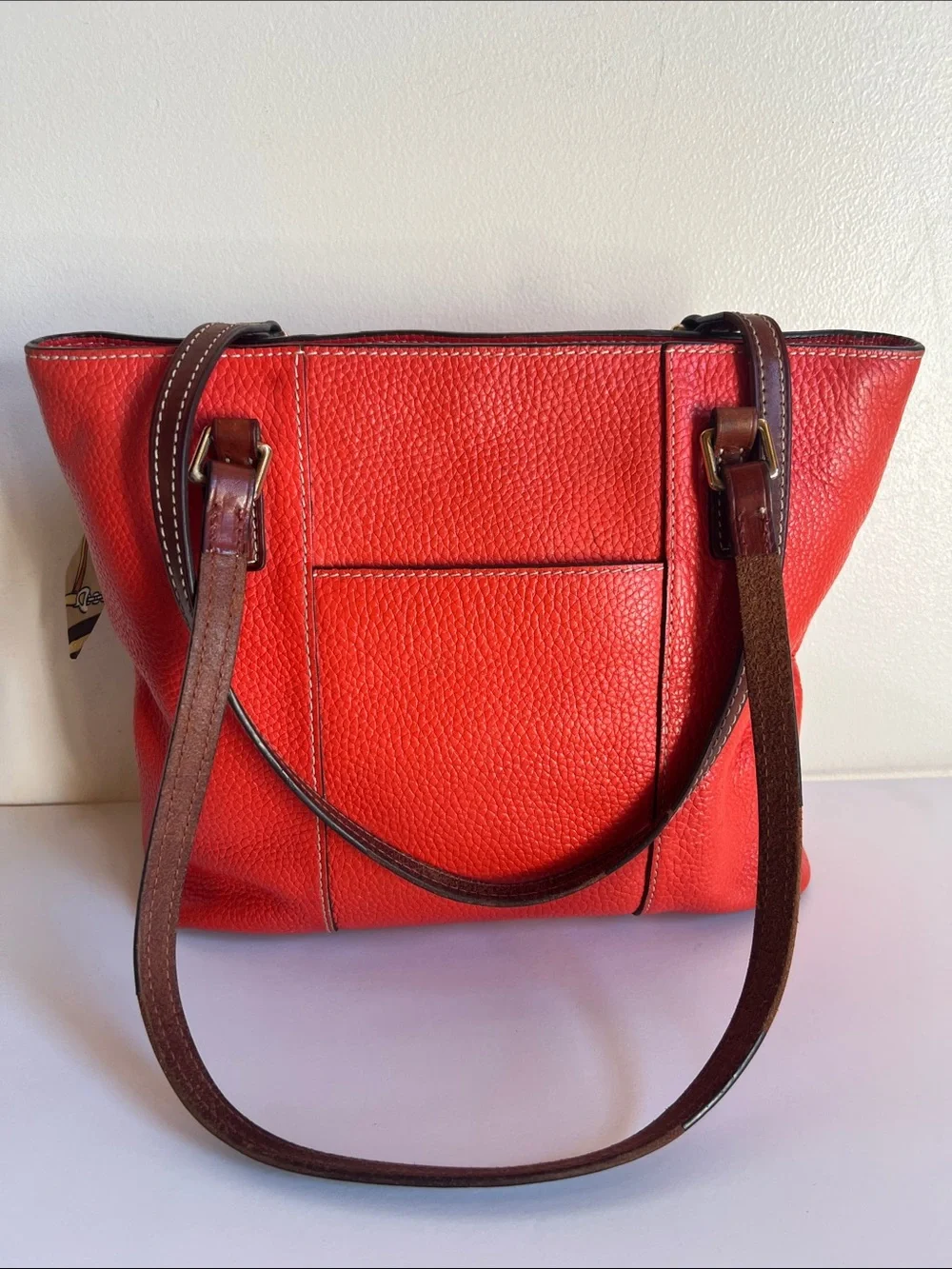 Dooney & Bourke classic dooney