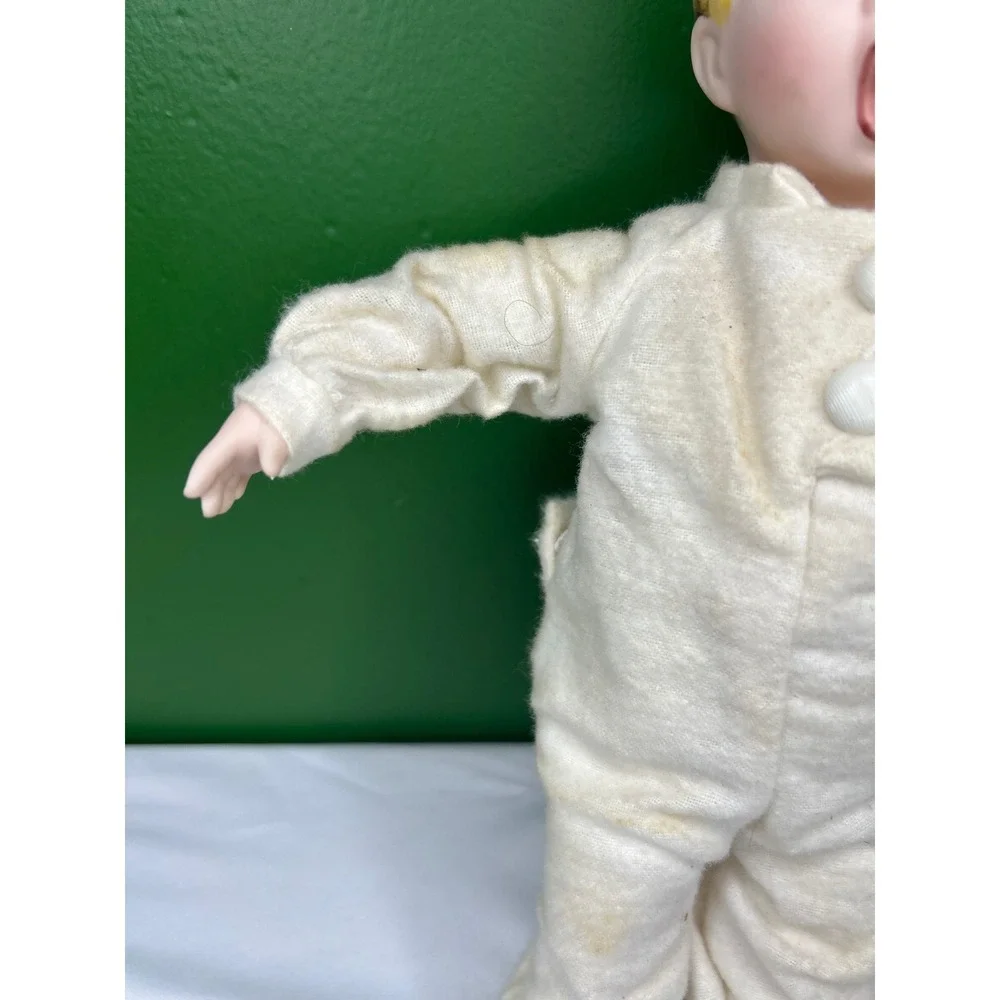 N/A vintage porcelain