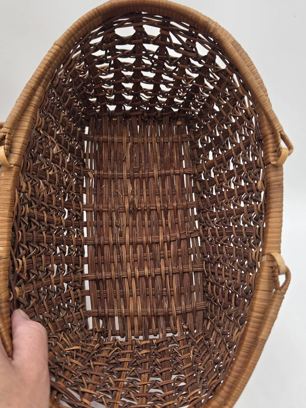 N/A woven wicker