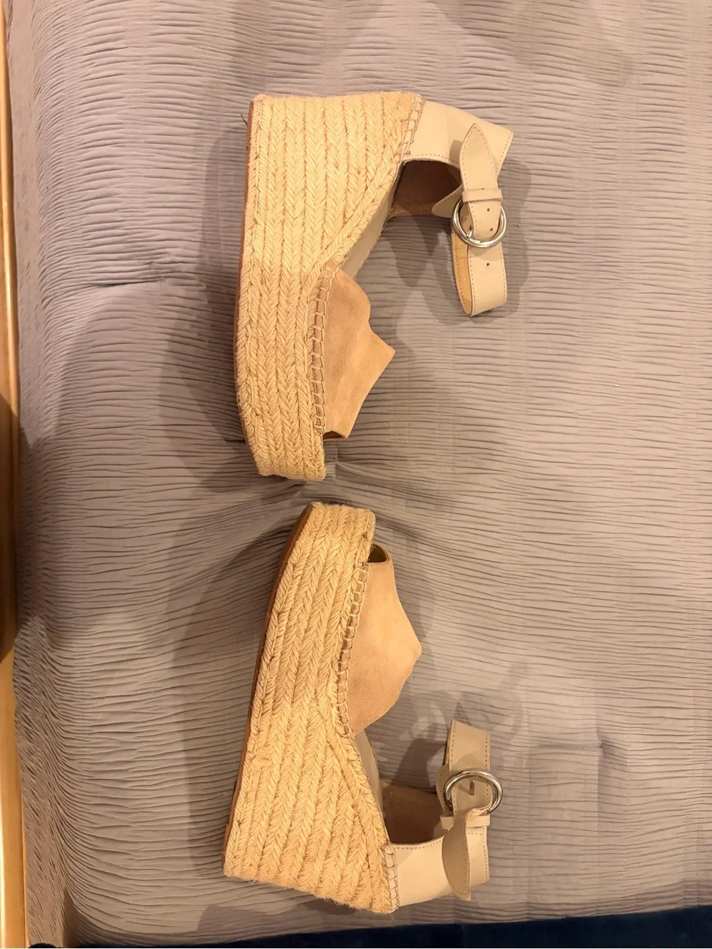Marc Fisher stylish platform toe