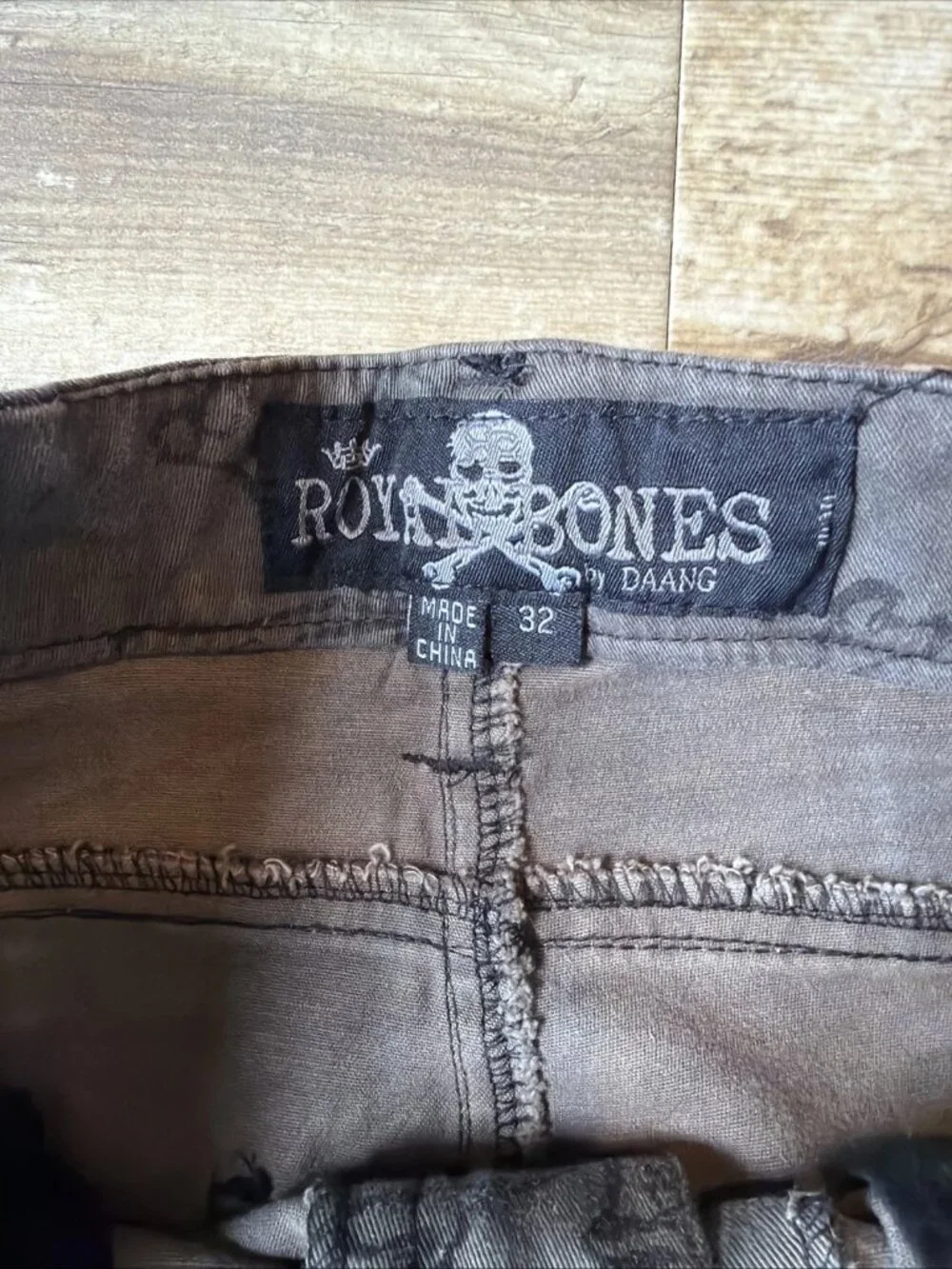 Royal Bones vtg royal