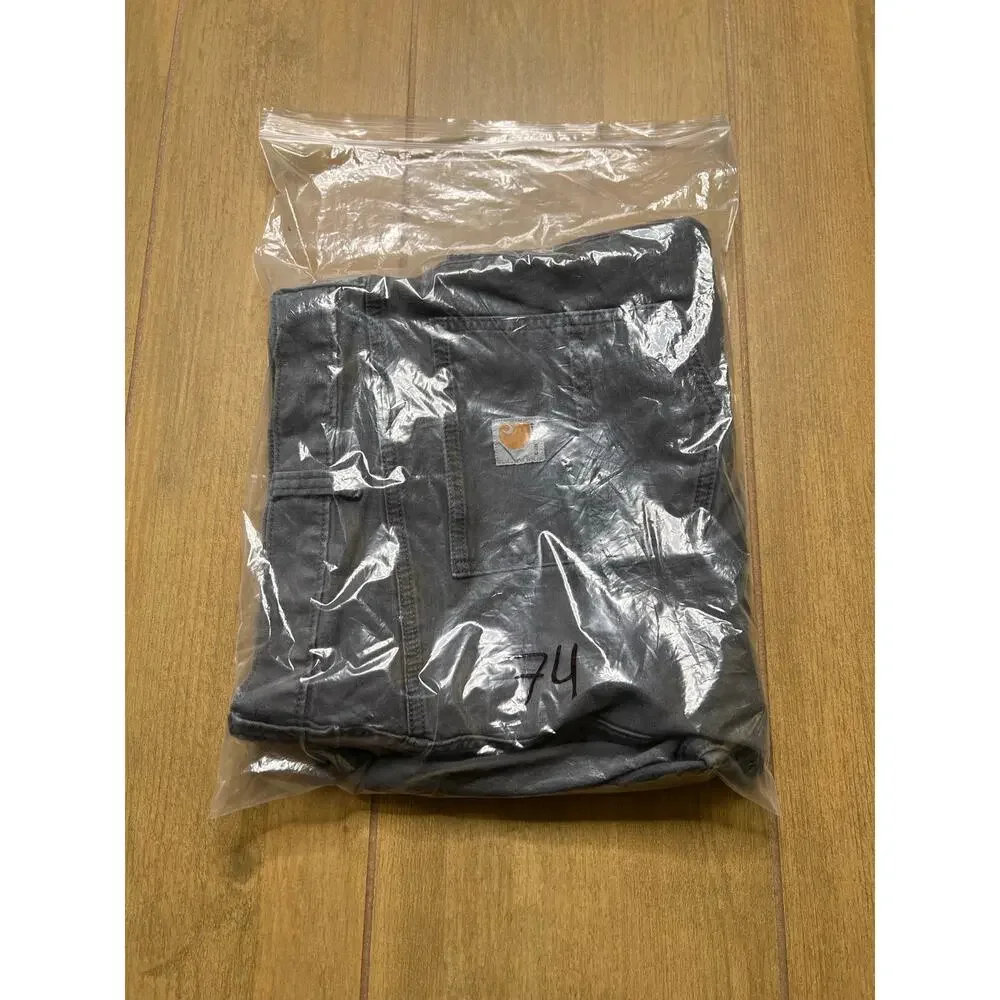Carhartt relaxed fit