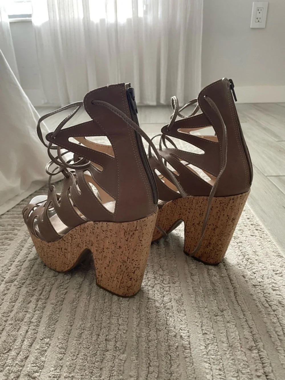 Botter taupe lace