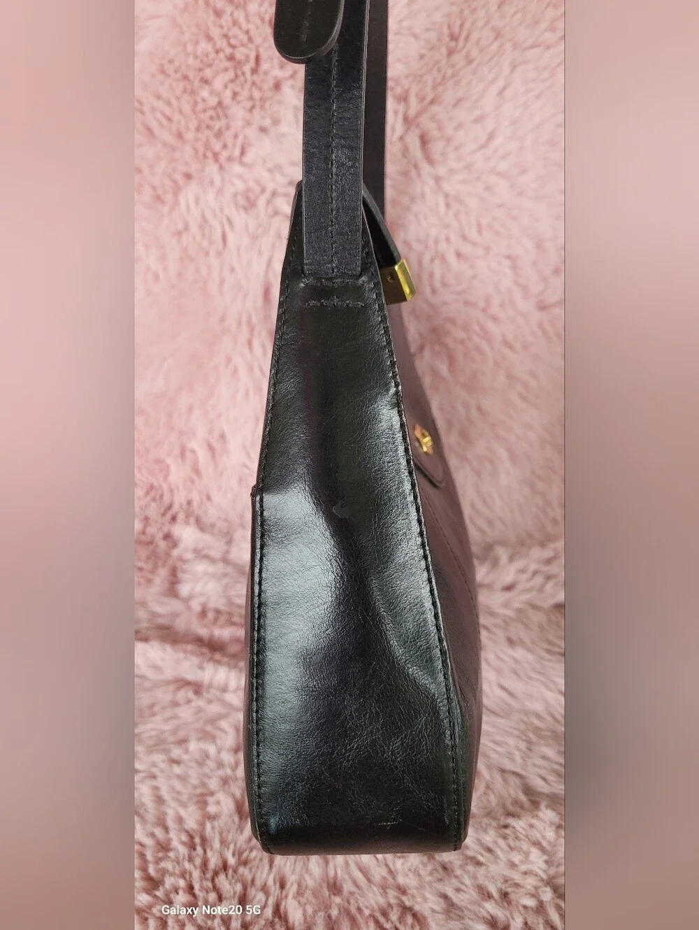Etienne Aigner classic black