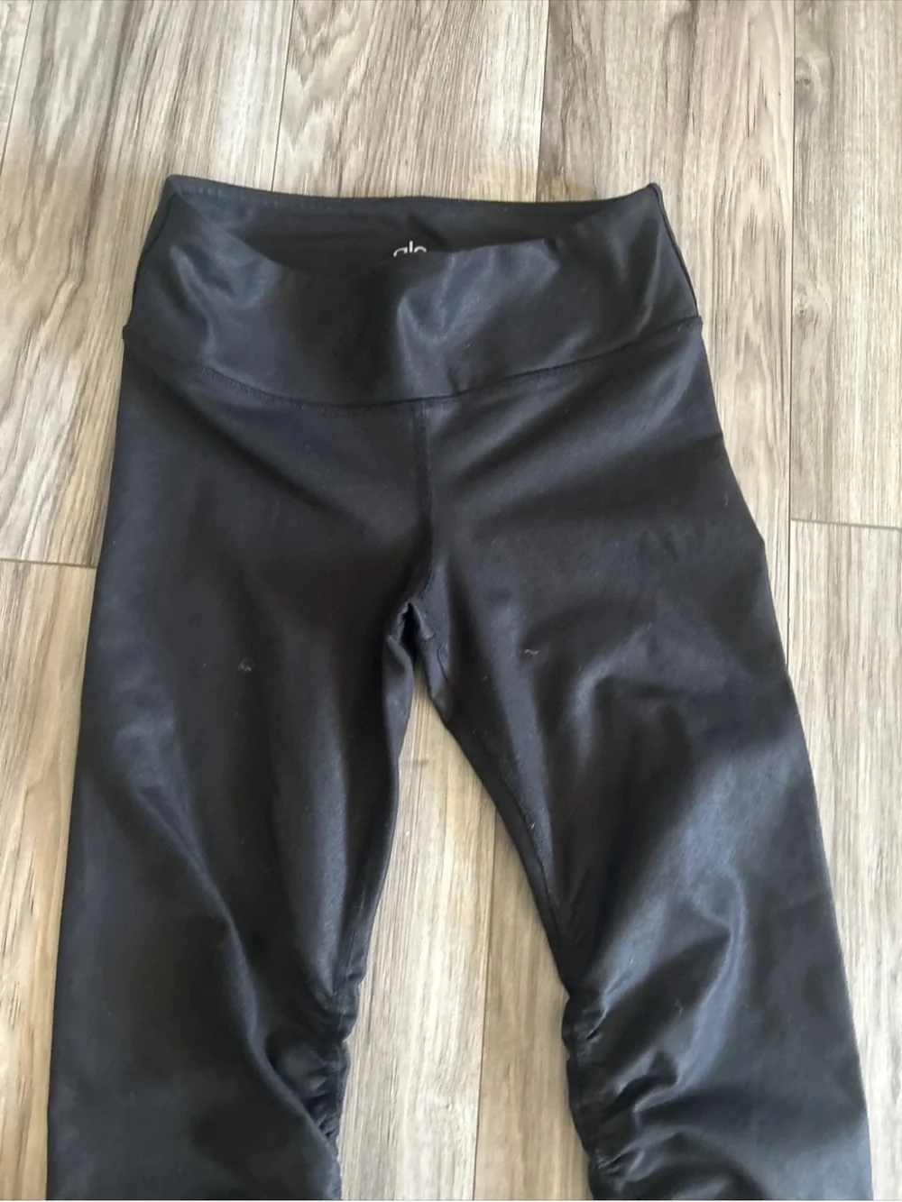 ALO Yoga ruched legs
