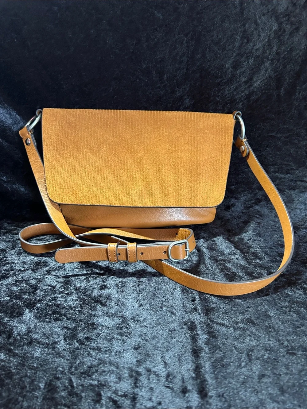 Treasure & Bond stylish mustard