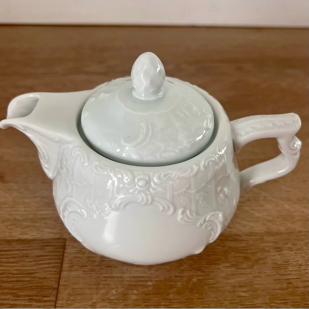 Rosenthal Germany Classic‎ Rose Collection Teapot Sanssouci White Embossed 5