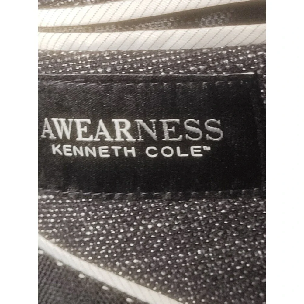 Kenneth Cole kenneth cole