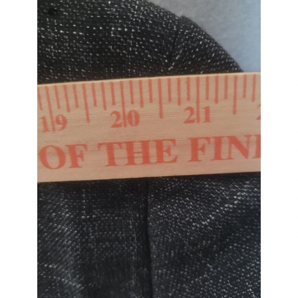 Kenneth Cole kenneth cole