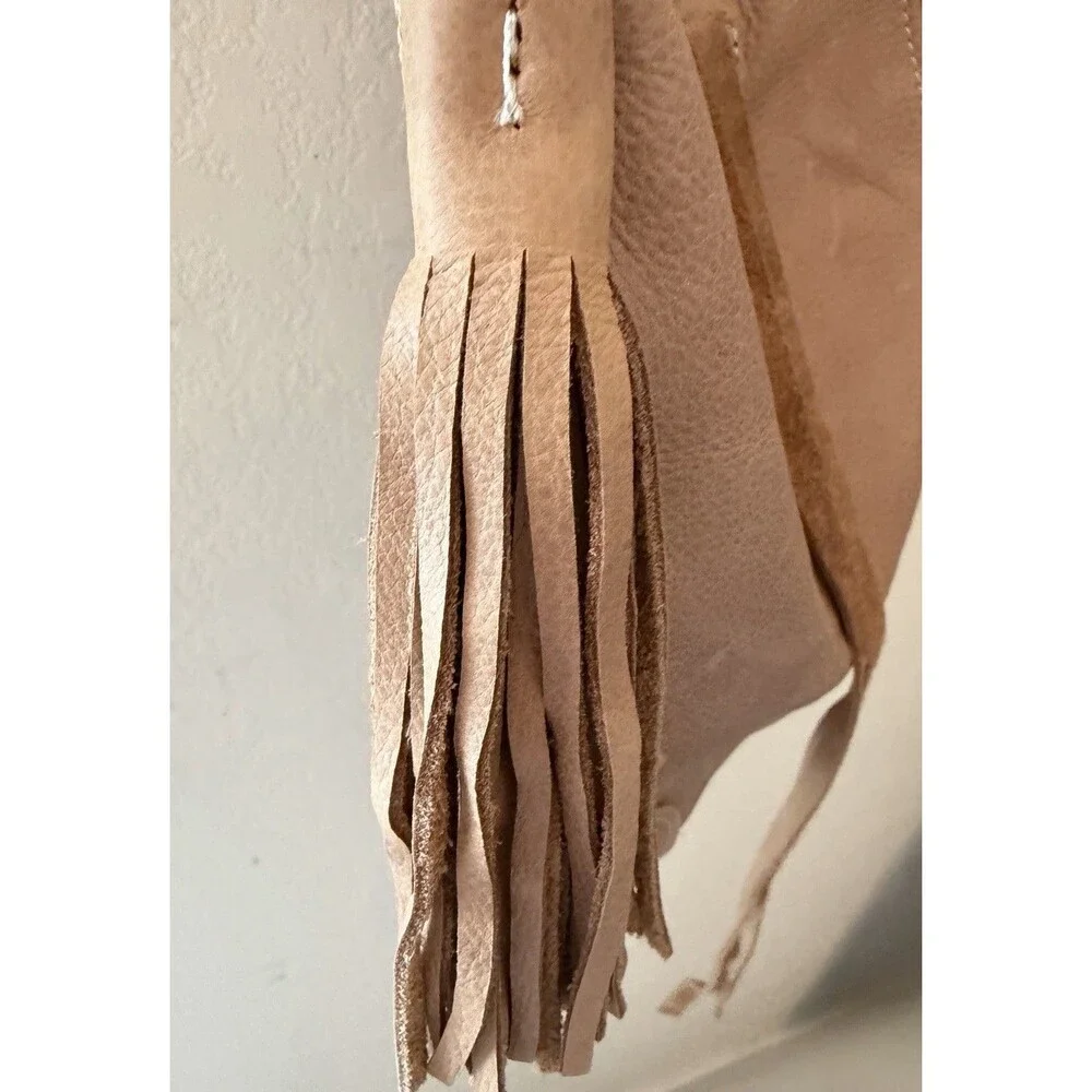 Unbranded cowhide design