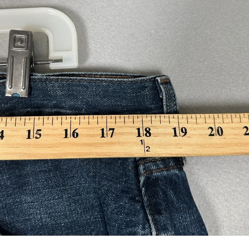 Levis levi 527