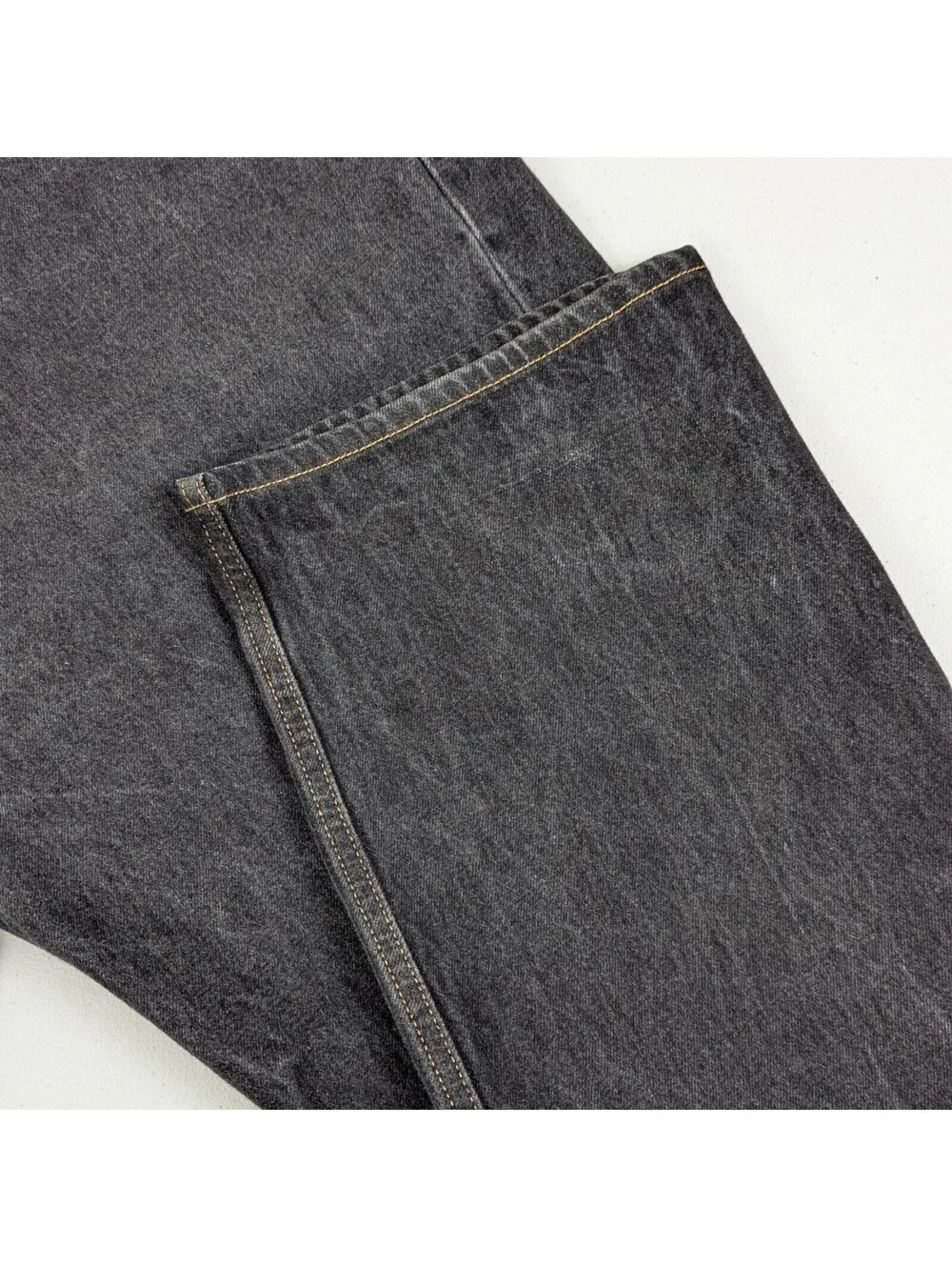 Levis leg waist