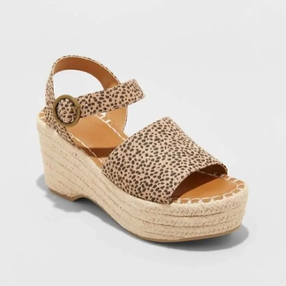Women's Morgan Espadrille Wedge - Universal Thread