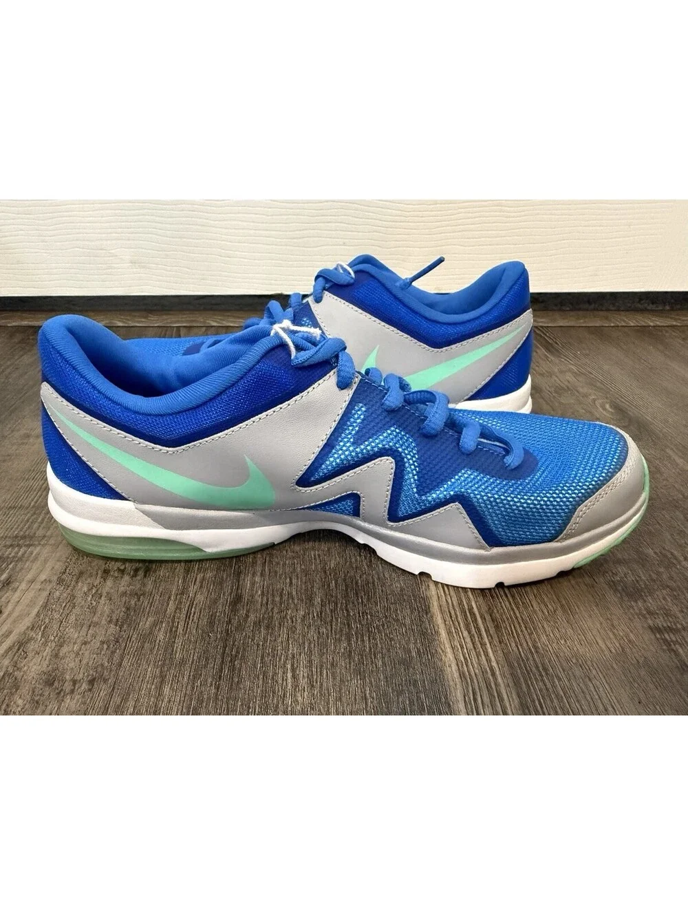 Nike size perfect seasons