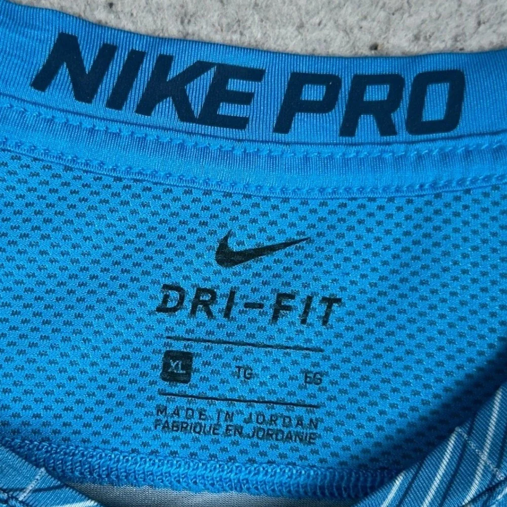 Nike dri activewear