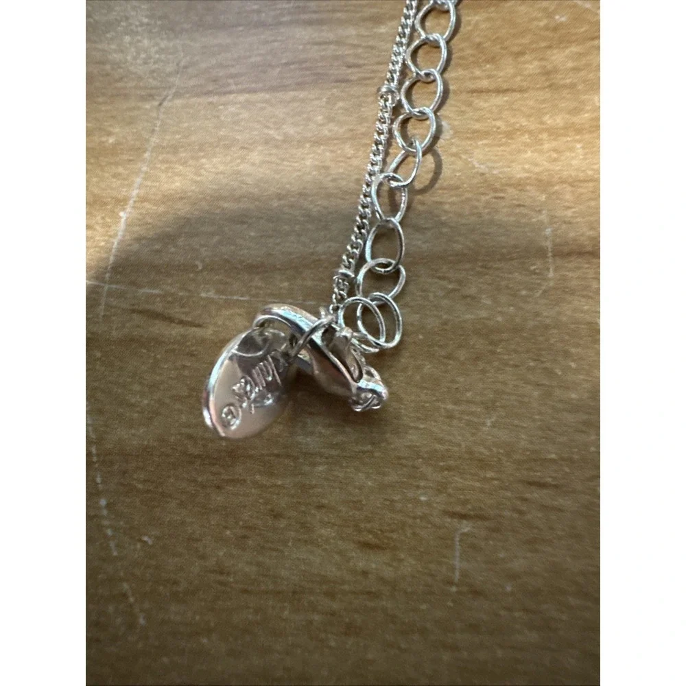 The Unbranded Brand ground pendant advantage