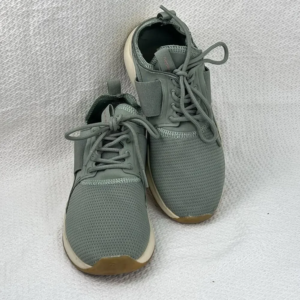 Reebok ever road