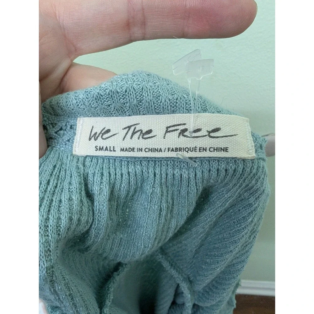 Free People great knit pre