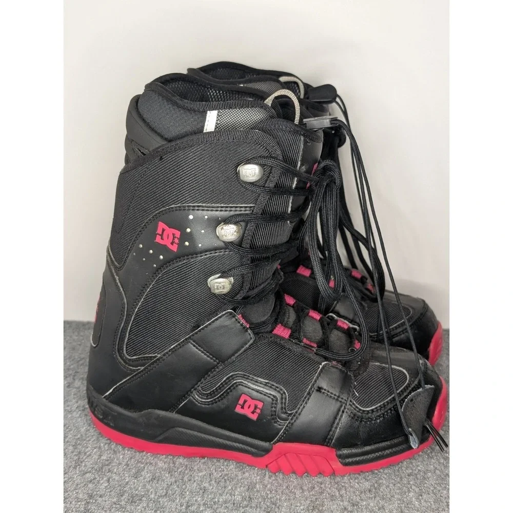 DC‎ Girl's Women's Phase Snowboard Boots in Black/ Hot Pink Size 9.5L 300415