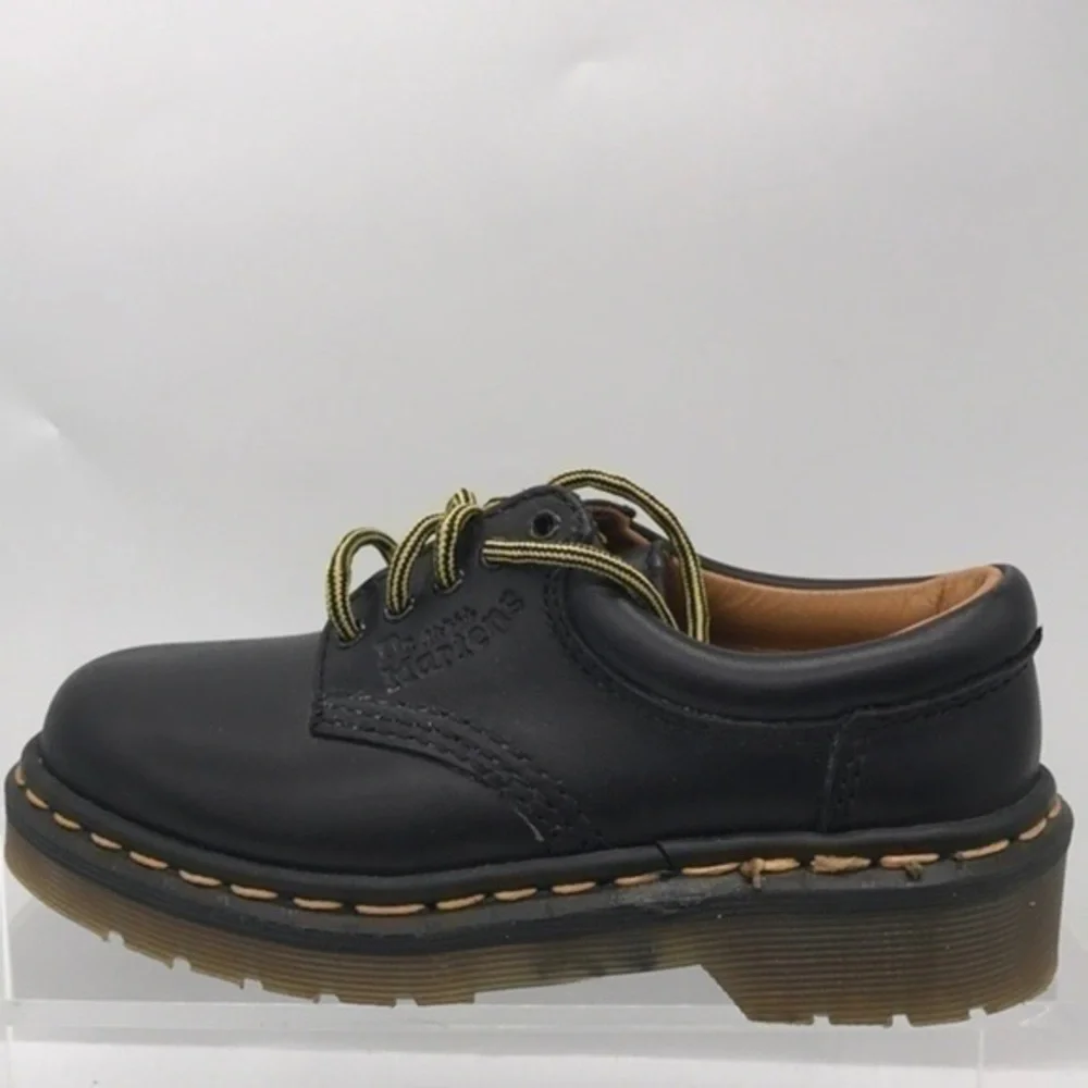 Dr. Martens preowned see