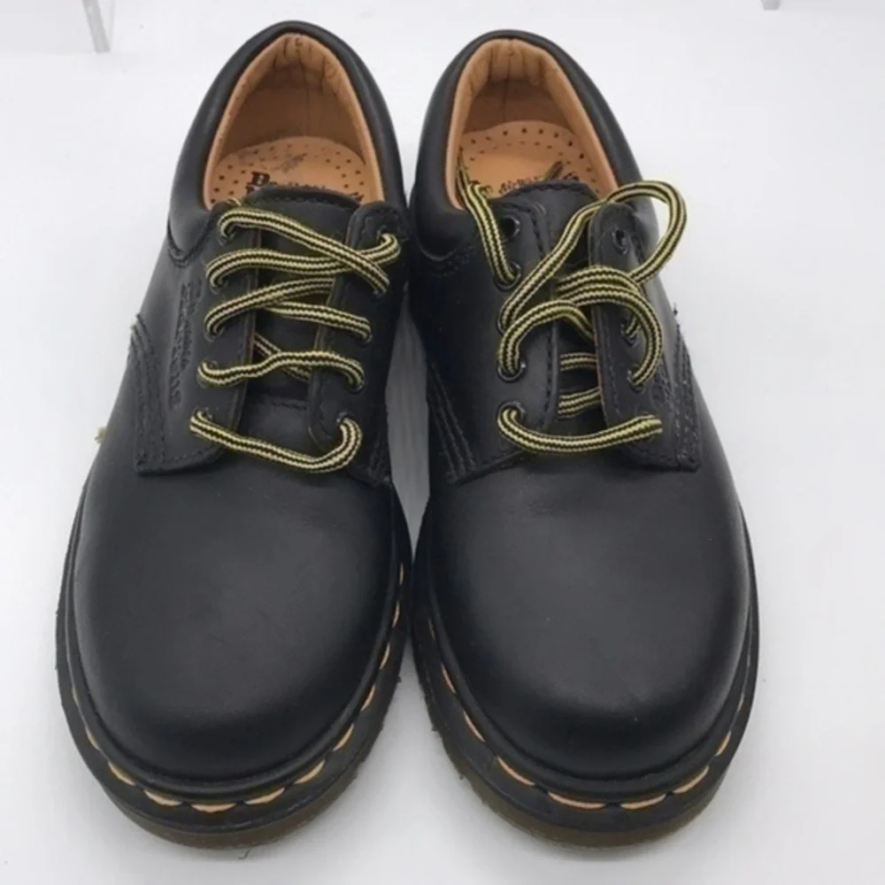 Dr. Martens please have