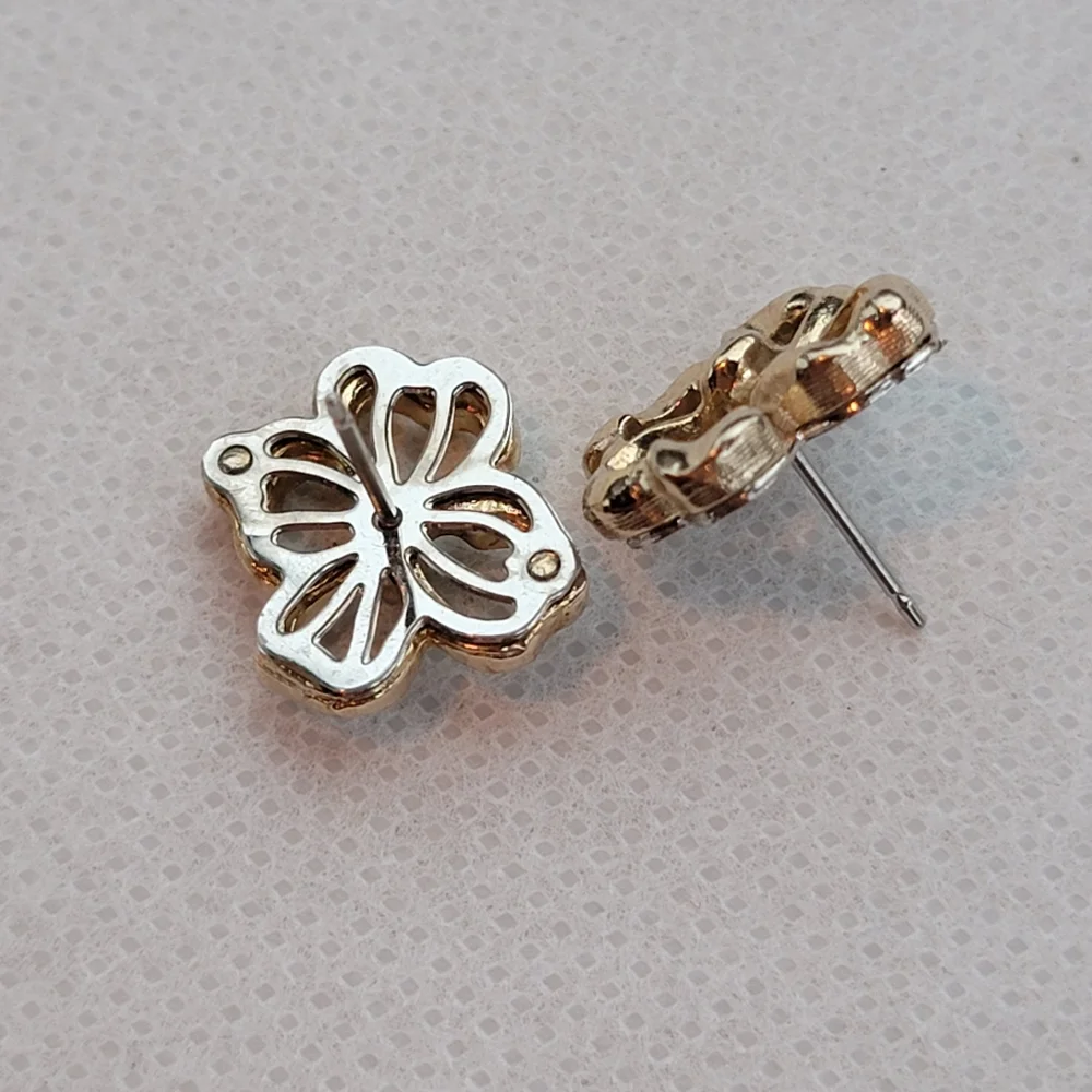 Avon vintage dogwood