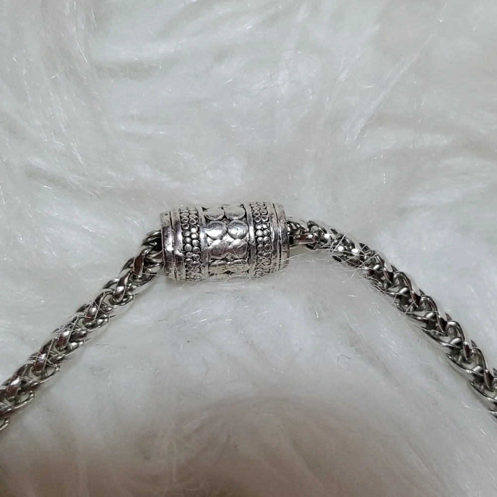 Boutique beautiful necklace