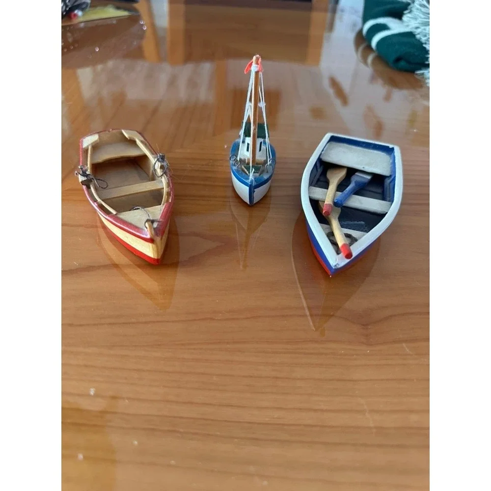 Set of 3 Miniature Wooden‎ Boats Nautical Coastal Decor Rowboat Sailboat Oars