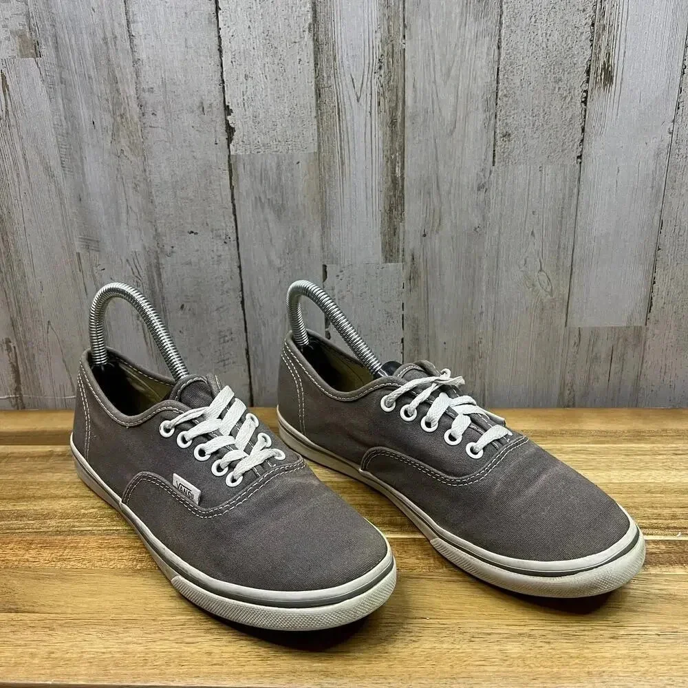Vans Authentic Gray Low Top Lace-Up Canvas Sneakers Unisex‎ Men's 5.5/Women's 7