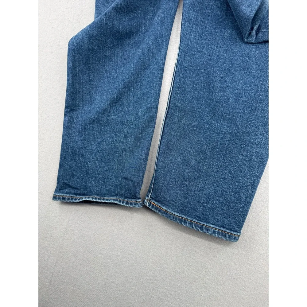 Levis 📏 measurements