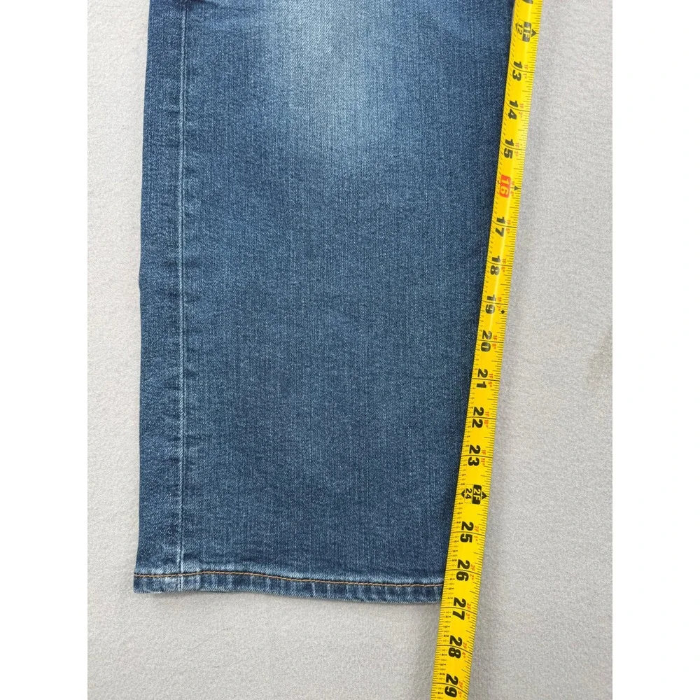 Levis 📏 measurements