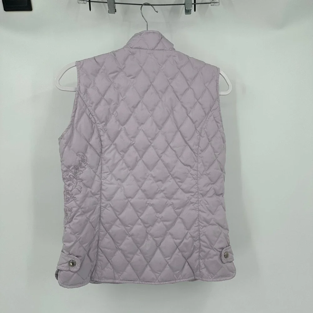 Eddie Bauer brand closure great