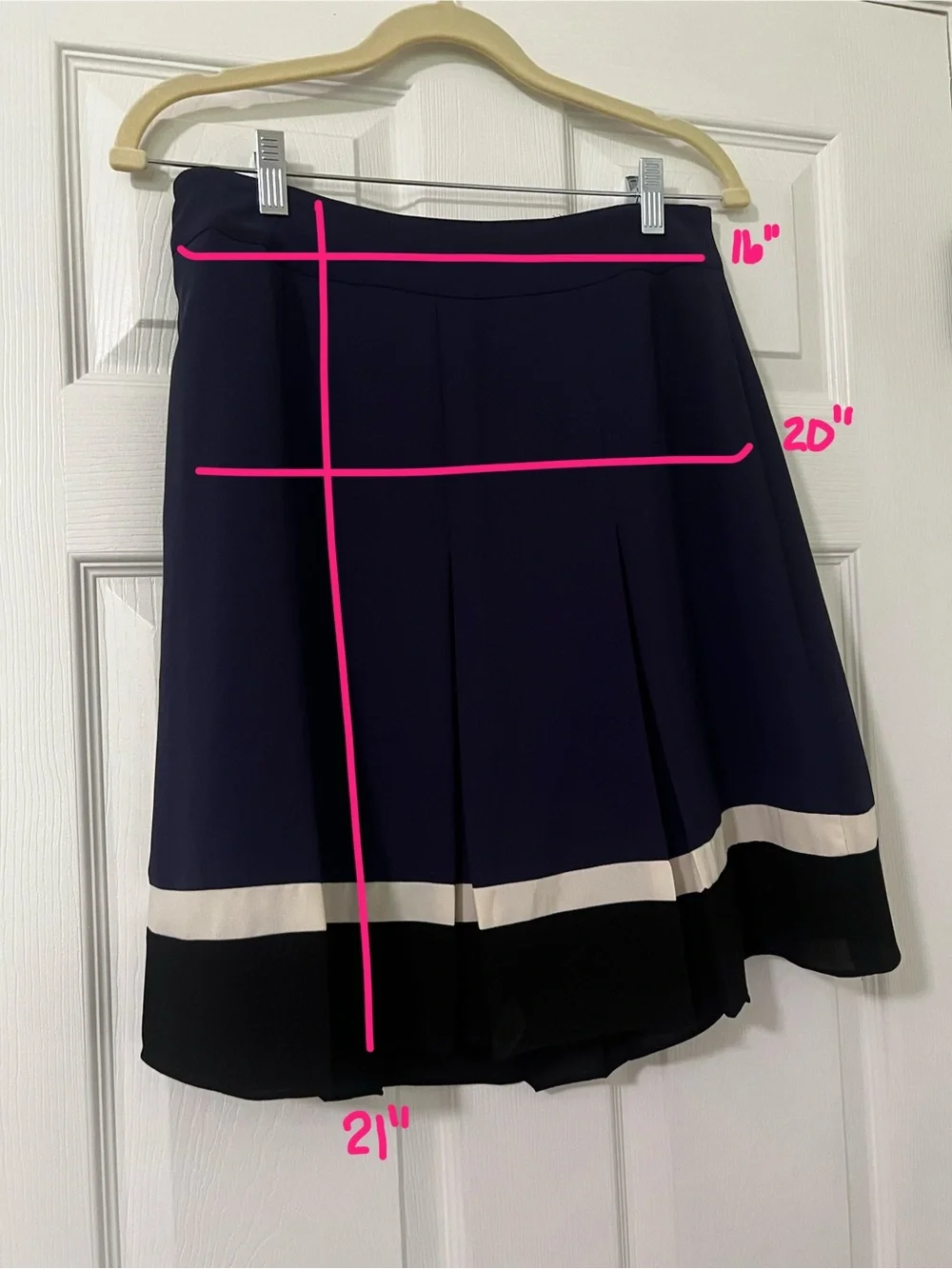 Anne Klein flattering navy