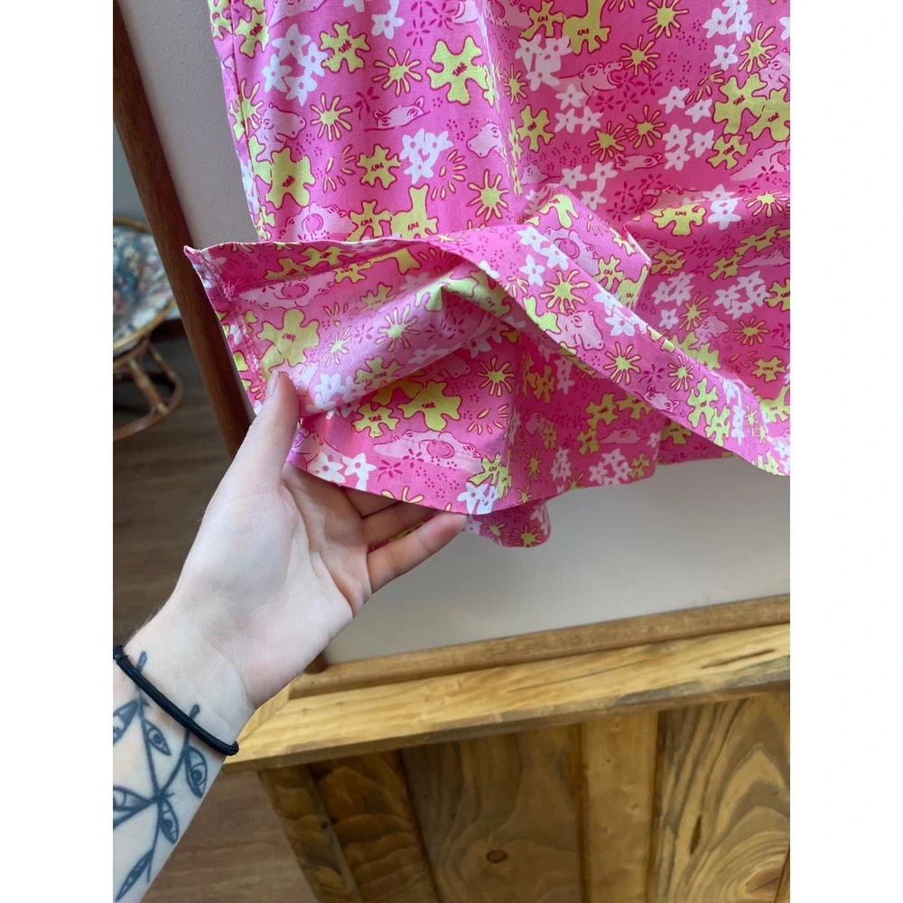 Bay Studio vibrant pink