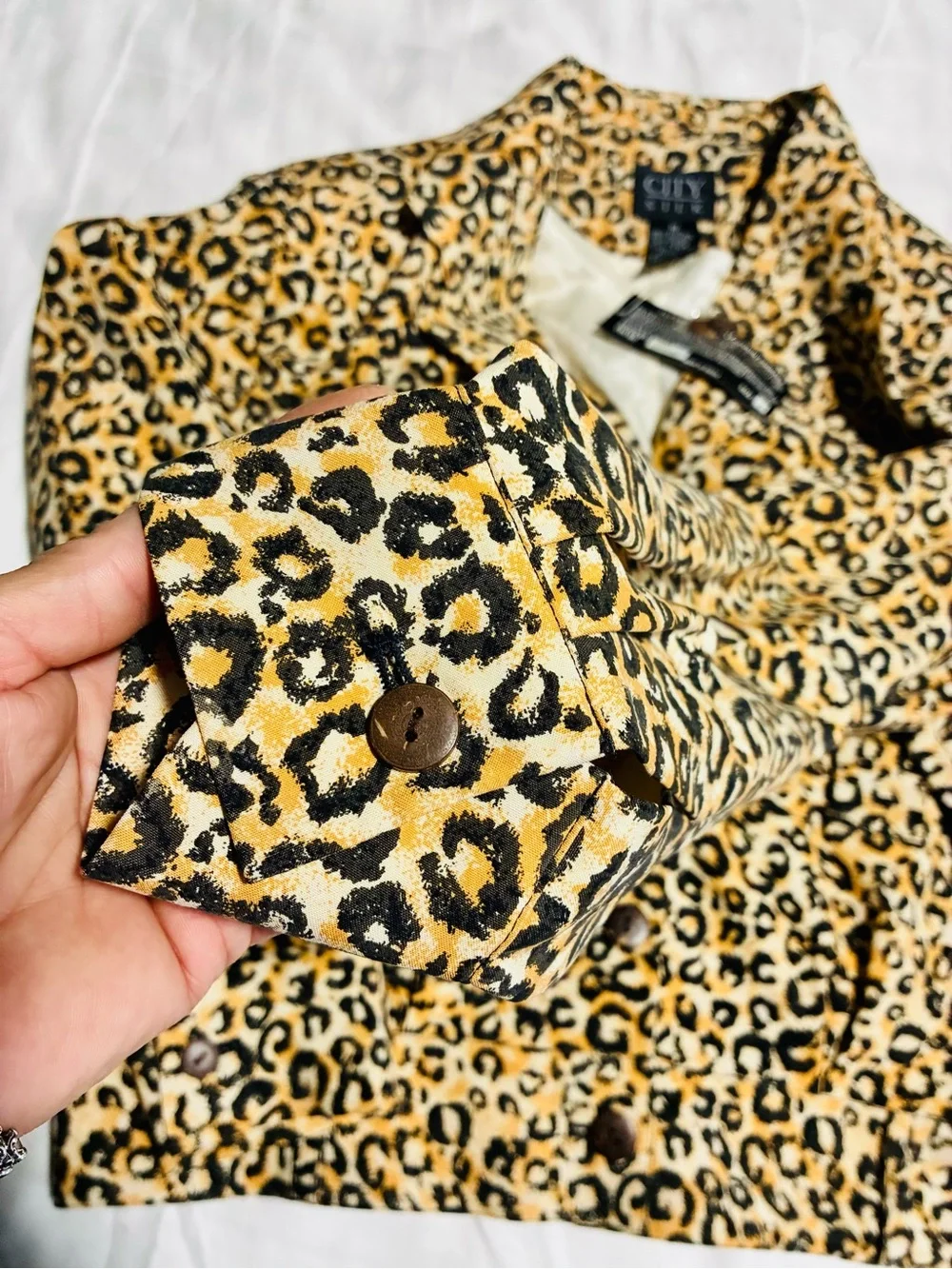 City Silk correct elevates jacket