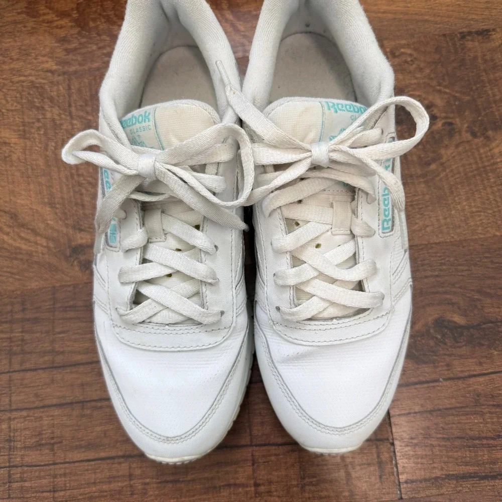 Reebok support washed rubber