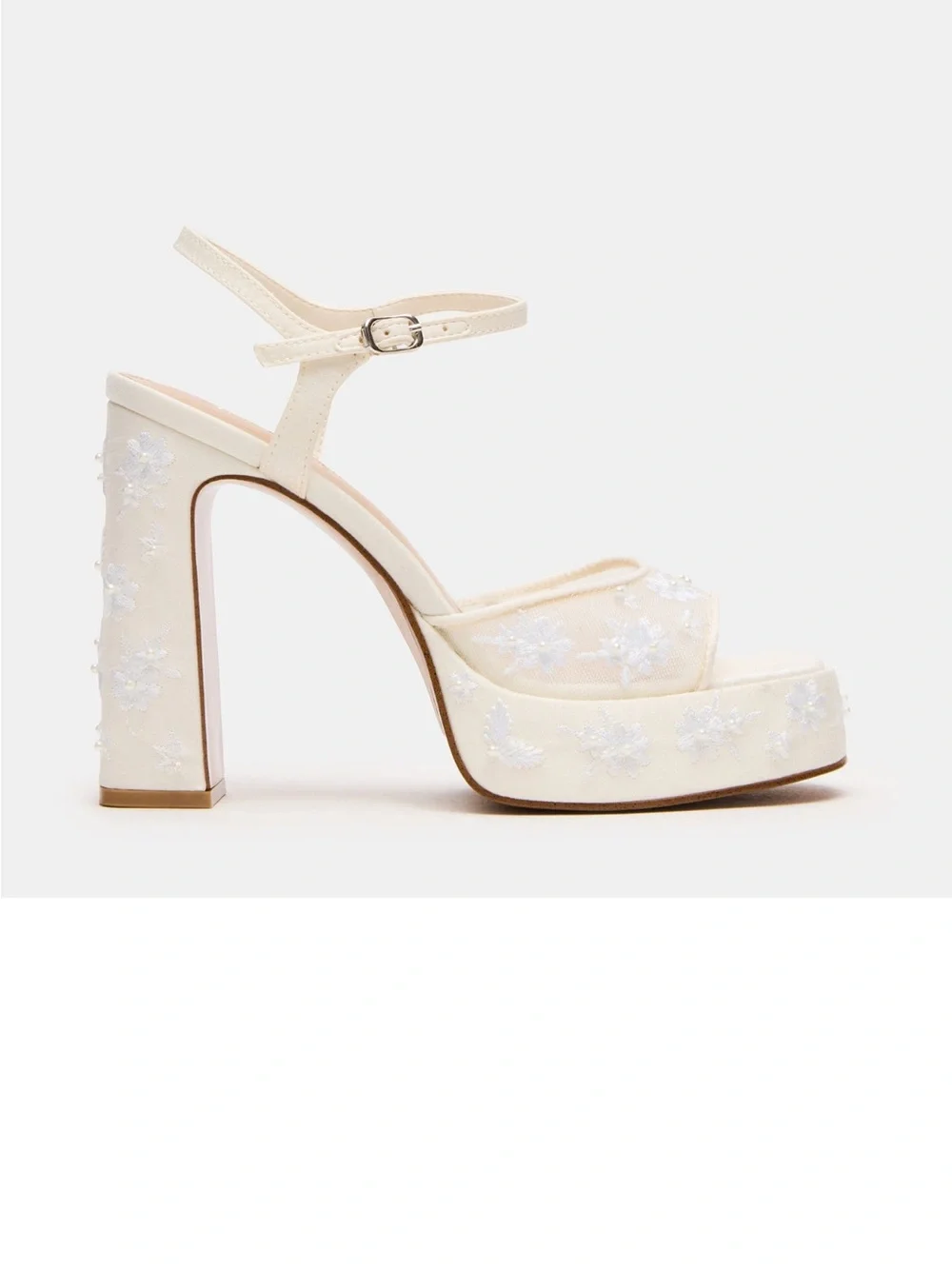 Steve Madden Ivory Floral Embroidered Platform Sandals