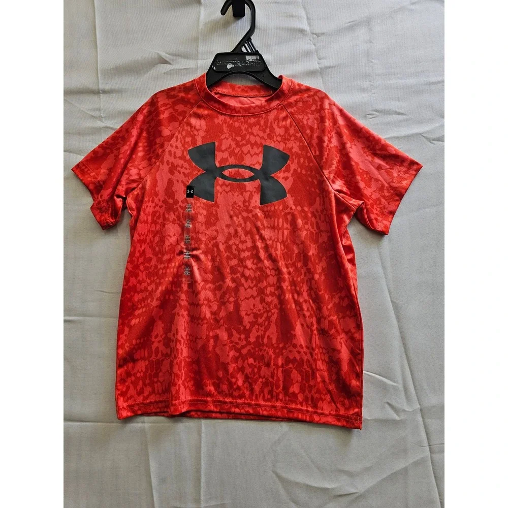 Under Armour Boys Red Digital Camo Short Sleeve Tech Tee Shirt‎ YS 1363278 NEW