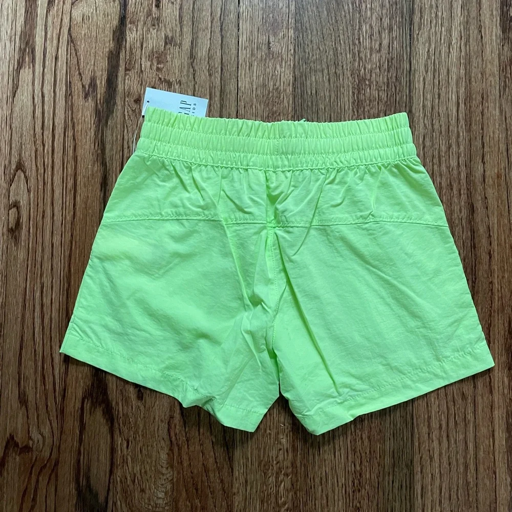 GAP new elastic