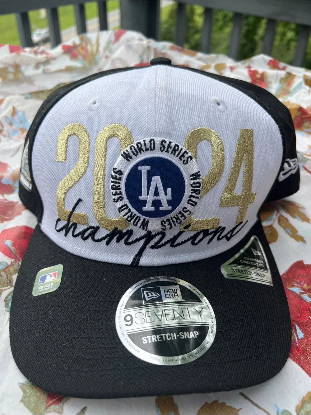 New Era LA Dodgers 2024 Champions Hat - White/Black/Gold