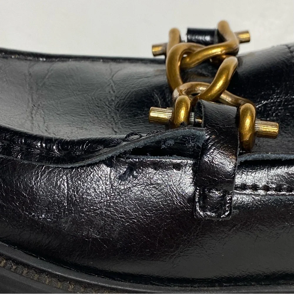 Steve Madden different or