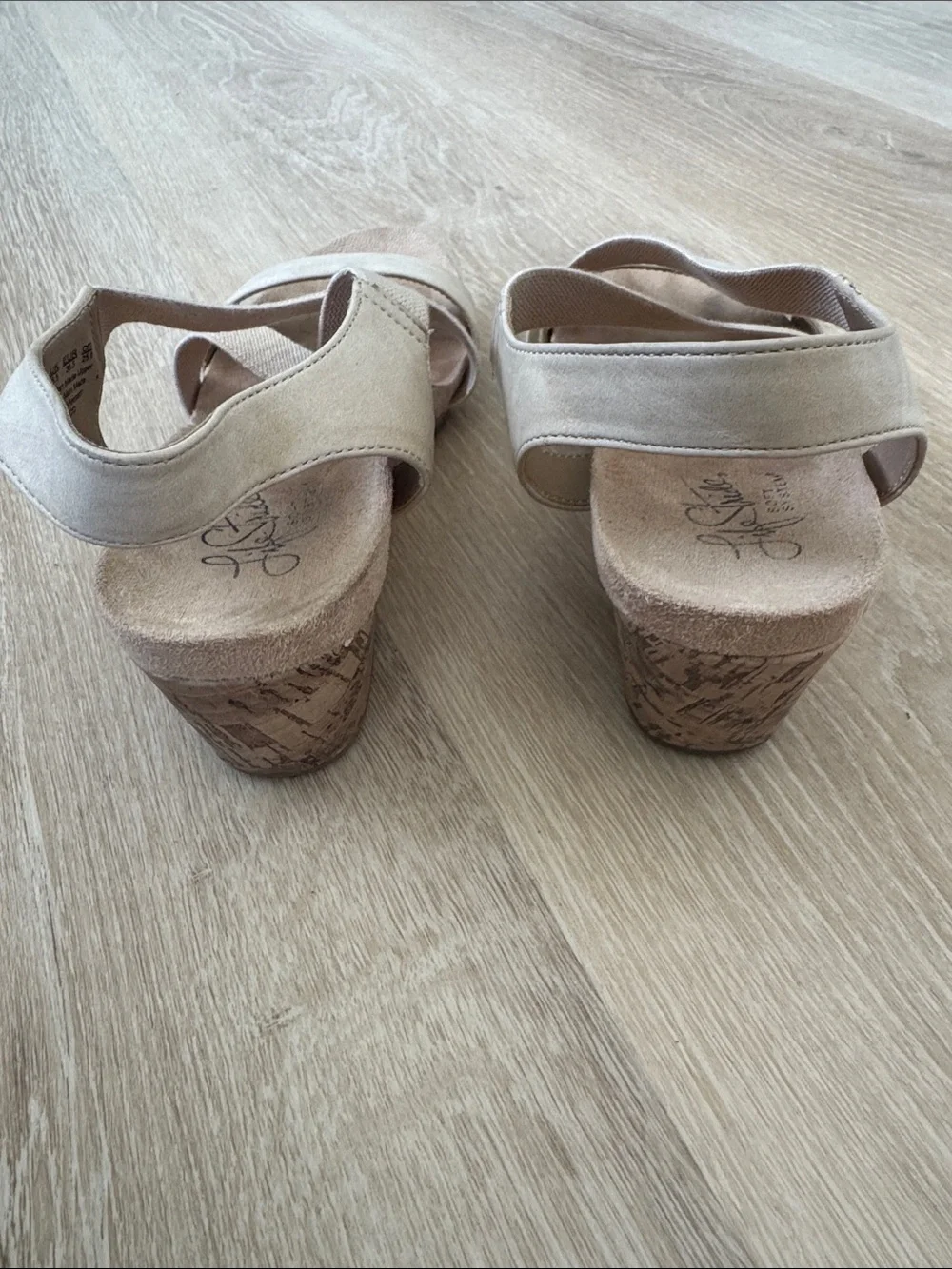Life Stride lightweight slingback