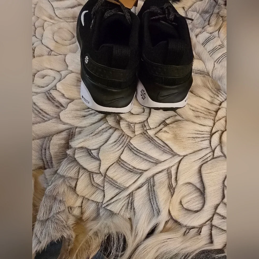 Nike these athletic