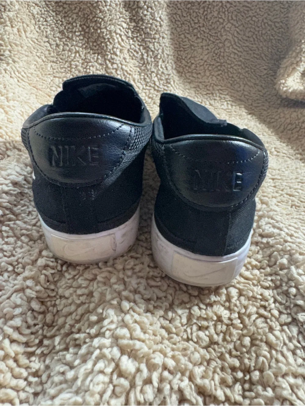 Nike sole lightweight upper