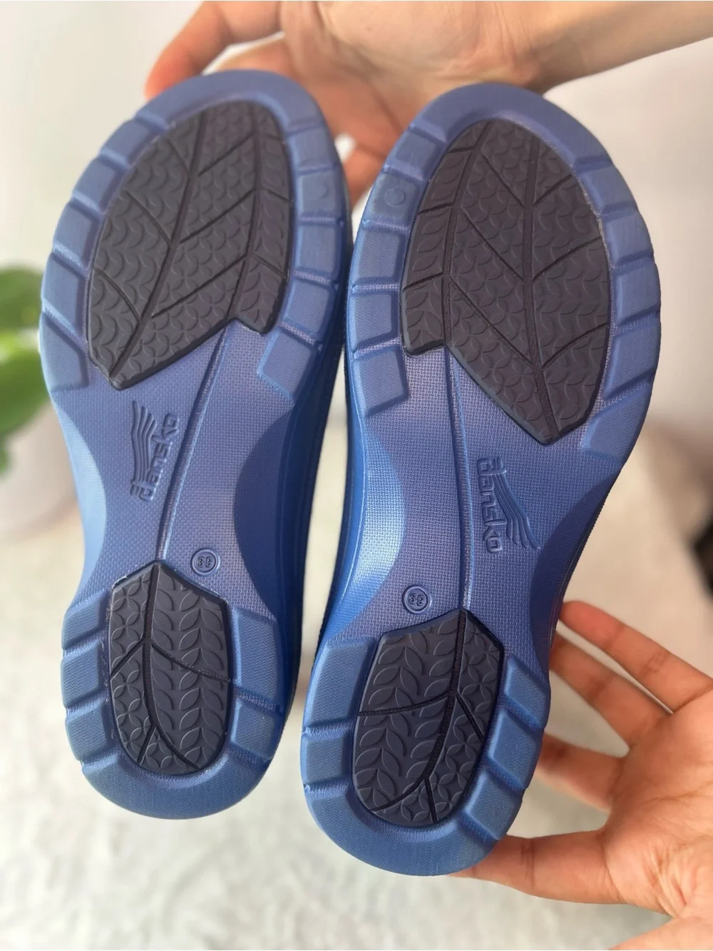 Dansko classic navy